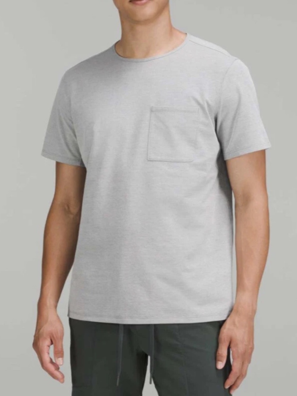 LULULEMON Men’s Chest Pocket Tee Shirt Grey Large